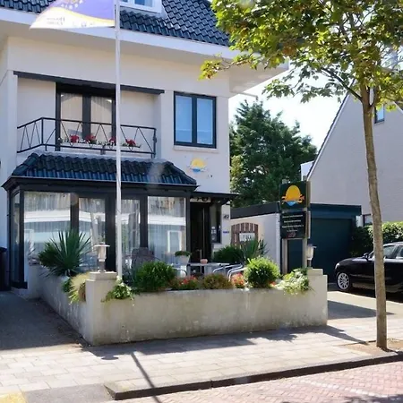 Hotel / Pension Villa Tanahlot Hotel Zandvoort