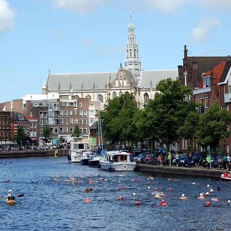 Hotel / Tanahlot Zandvoort