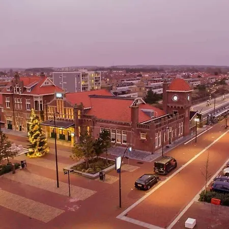 / Tanahlot 3* Zandvoort