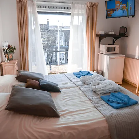 / Tanahlot Zandvoort