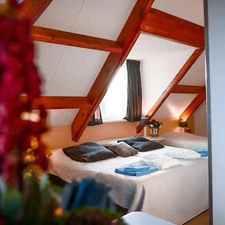 Hotel / Tanahlot 3*