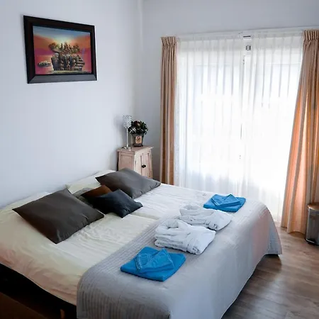 Hotel / Tanahlot 3*