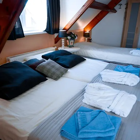 Hotel / Pension Villa Tanahlot 3* Zandvoort